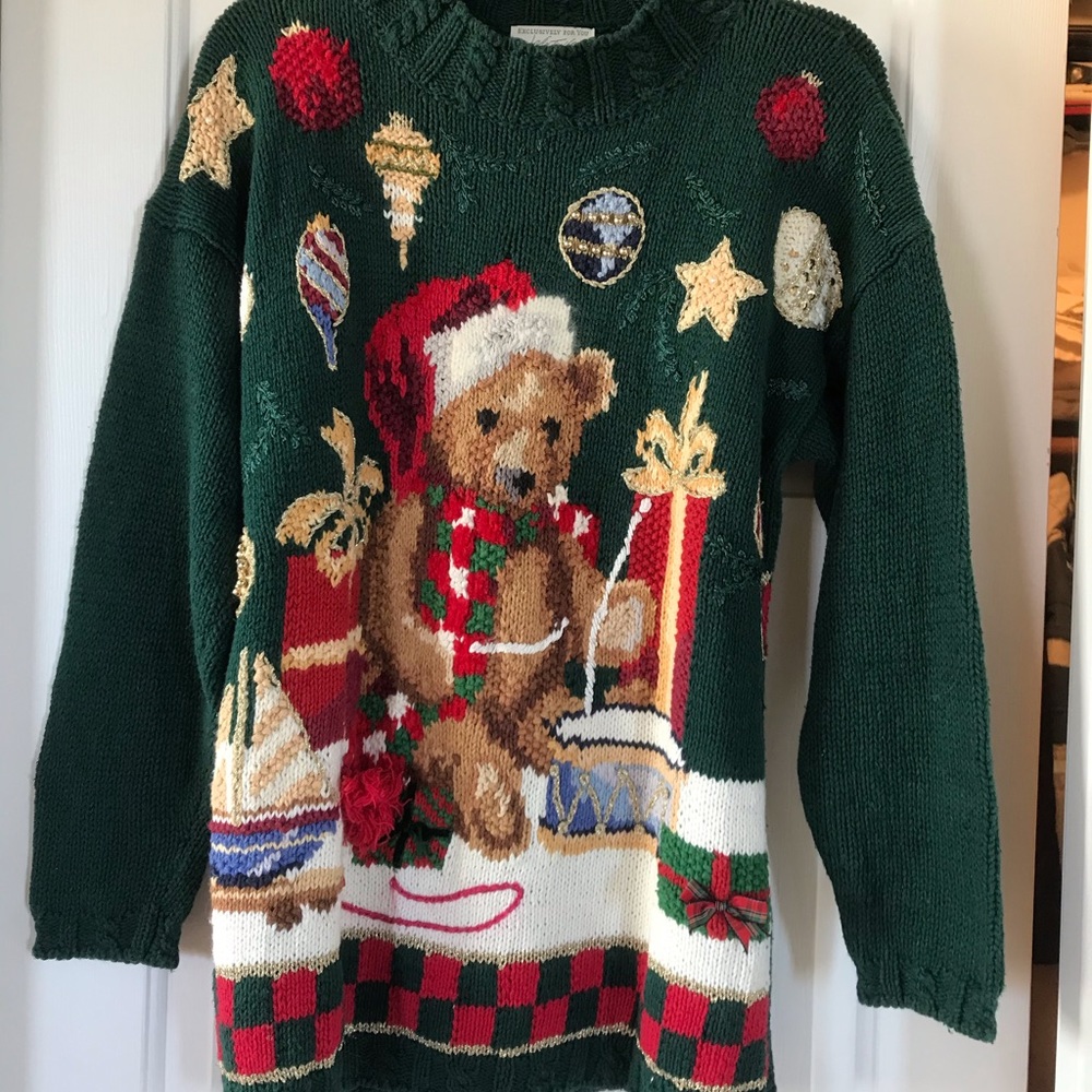 Lord and Taylor Christmas sweater, Large